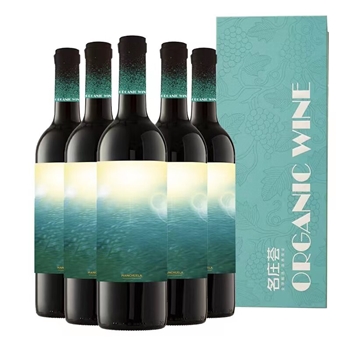 吉卡斯格云淳品 光与水